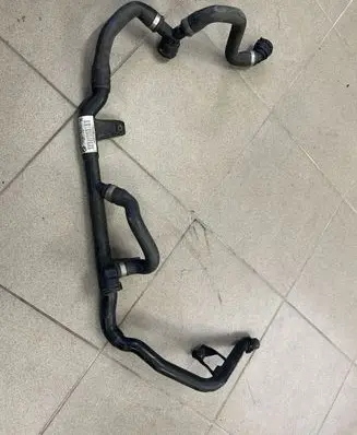 BMW 1 E81 E87 Engine coolant pipe/hose 754822404