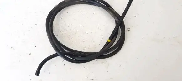 Nissan X-Trail T30 Engine coolant pipe/hose