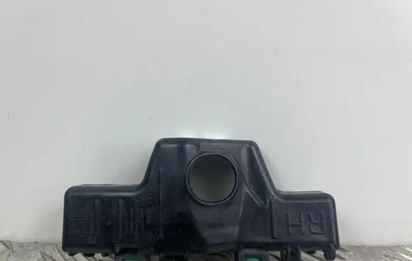 KIA Sorento Front bumper mounting bracket 86514C6000