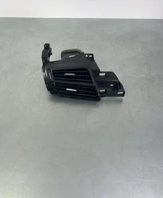 BMW X5 F15 Dashboard side air vent grill/cover trim 927051609 9270516