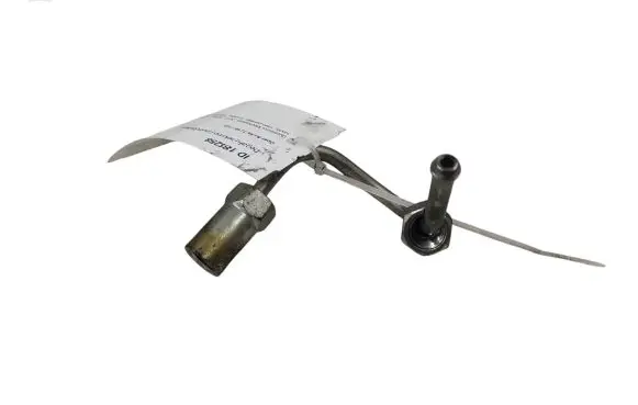 Opel Astra J Fuel injector supply line/pipe 