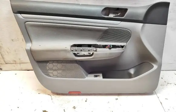 Volkswagen Jetta V Front door card panel trim 1K4867011BF 1K1837113E 0601427127