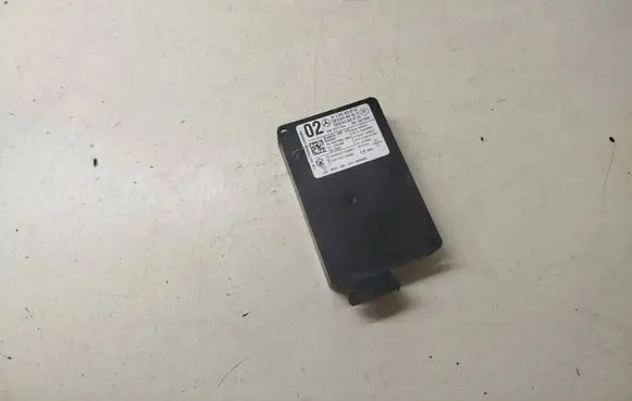 Mercedes-Benz S W222 Blind spot module A0009058702 A0009026613 A0009056700