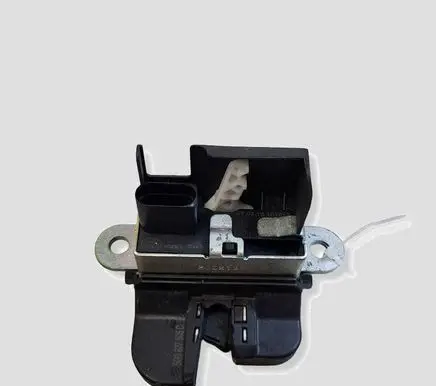 Volkswagen Golf VII Tailgate/trunk/boot lock/catch/latch 5G0827505C