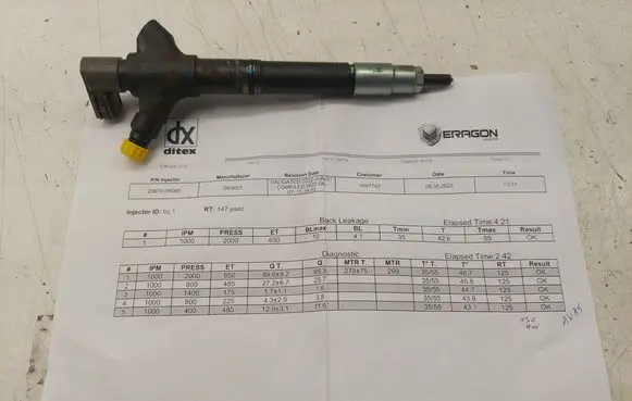 Toyota Avensis T270 Fuel injector 2367029136 2367029135 236700R080