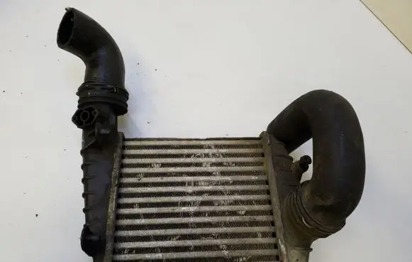 Skoda Superb B5 (3U) Intercooler radiator 3B0145805J 1790765