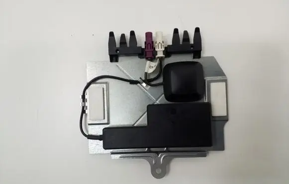 Mercedes-Benz CL C216 Aerial GPS antenna A2168200975