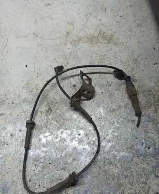 Renault Megane II ABS brake wheel speed sensor