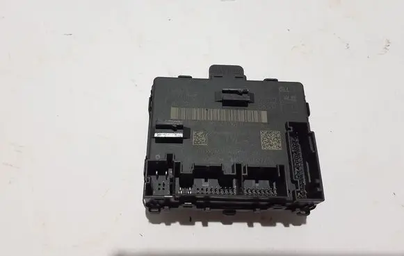 Audi Q8 Door control unit/module 4M1959793J