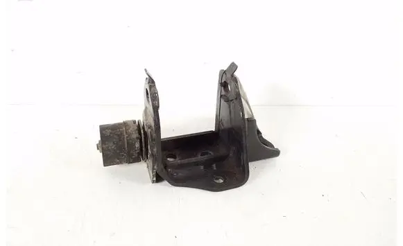 Toyota Urban Cruiser (XP110) Engine mounting bracket 12325-33050
