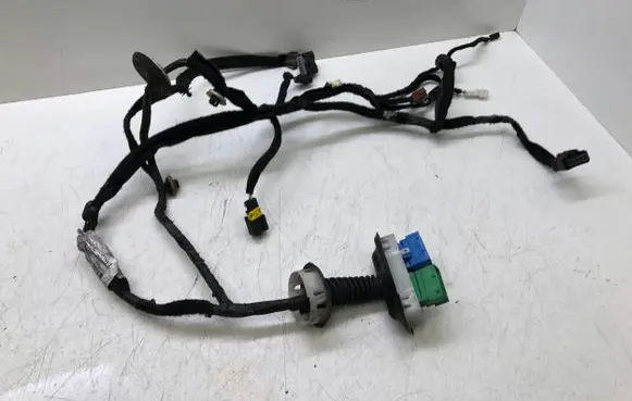 Citroen DS5 Front door wiring loom 9677953680