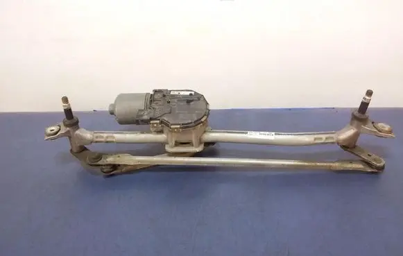Audi A8 S8 D4 4H Front wiper linkage and motor 4H1955023D