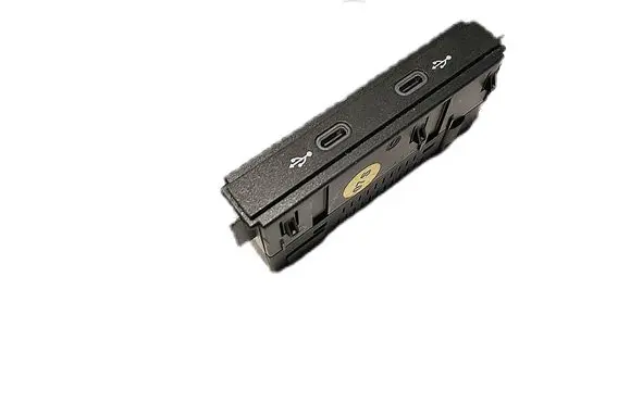 Volkswagen PASSAT B8 USB socket connector 5NA035700