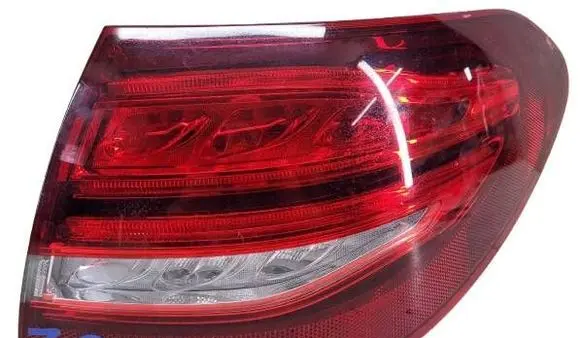 Rear/tail lights