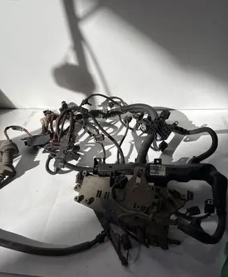 BMW 3 E90 E91 Engine installation wiring loom 53781210 7802196