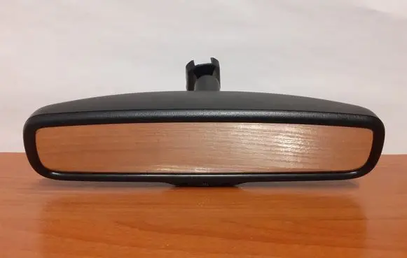 Nissan Qashqai Rear view mirror (interior) E11026001 11078
