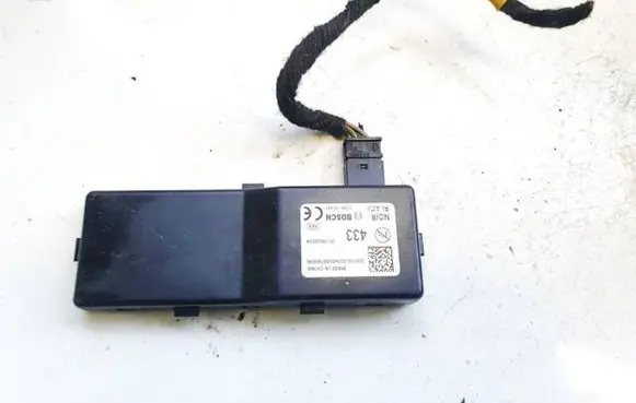 Antenna control unit