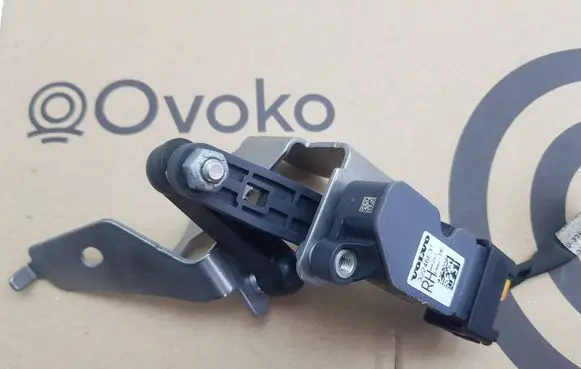 Volvo V60 Rear air suspension level height sensor 32246631 A426S