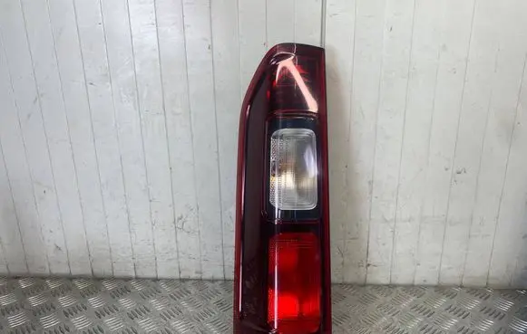 Renault Trafic III (X82) Rear/tail lights 265556737R 93867974