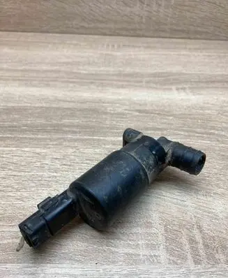 Peugeot 307 Windscreen/windshield washer pump 7700428385