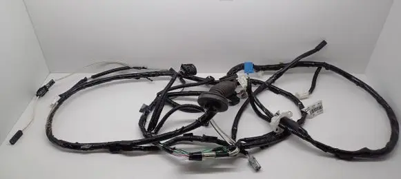 Toyota Auris E180 Tailgate/trunk wiring harness 8218402