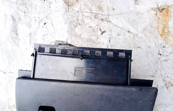 Volvo XC90 Glove box 3409431