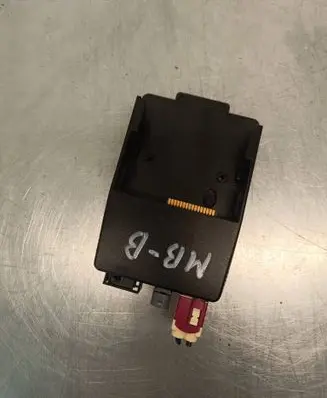Mercedes-Benz B W246 W242 GPS navigation control unit/module A1728100011 2060744