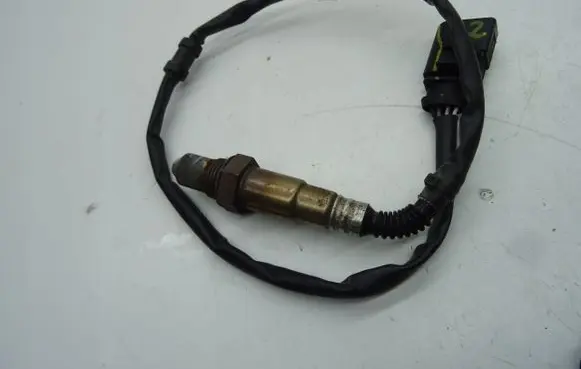 Volkswagen Touran I Lambda probe sensor 03C906262AH