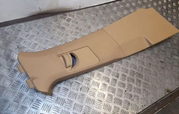 Porsche Cayenne (92A) (B) pillar trim (top) 7P5867240