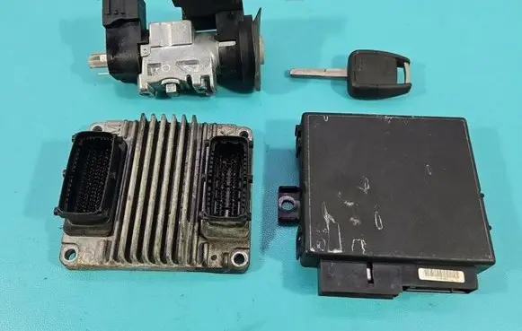 Opel Vectra B Engine control unit/module ECU 09353479 IMPRK1568160