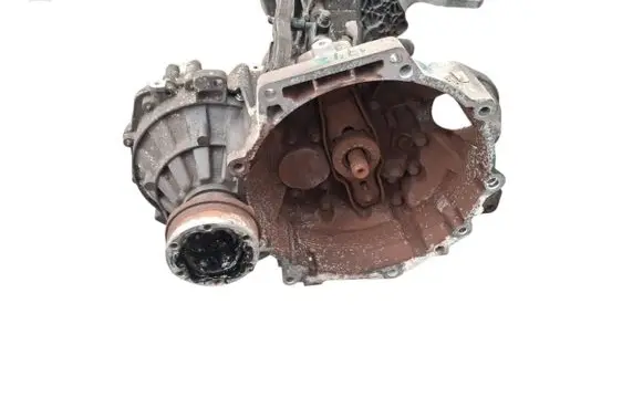 Volkswagen PASSAT B8 Manual 6 speed gearbox PHG