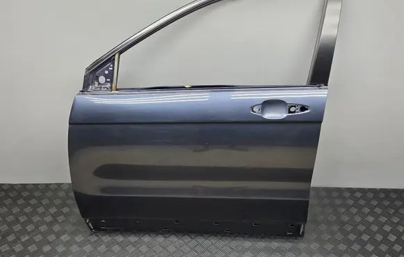 Honda CR-V Front door