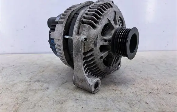 BMW 3 E46 Generator/alternator 