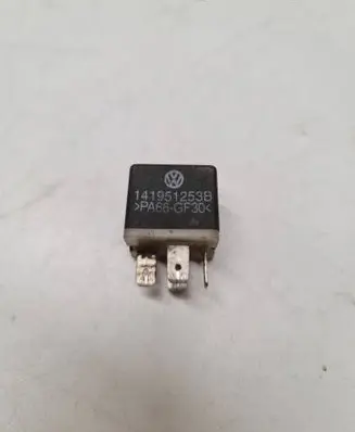 Volkswagen Caddy Other relay 141951253B