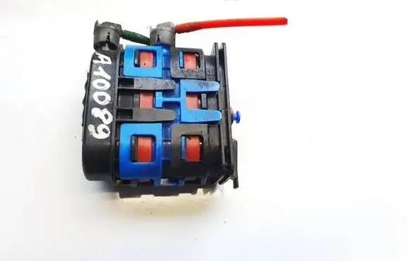 Mercedes-Benz CLK A208 C208 Central locking vacuum pump 