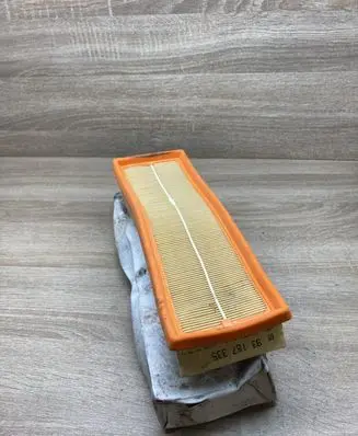 Opel Vivaro Air filter 93187335