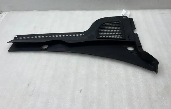 Audi Q2 - Wiper trim 5H0819404
