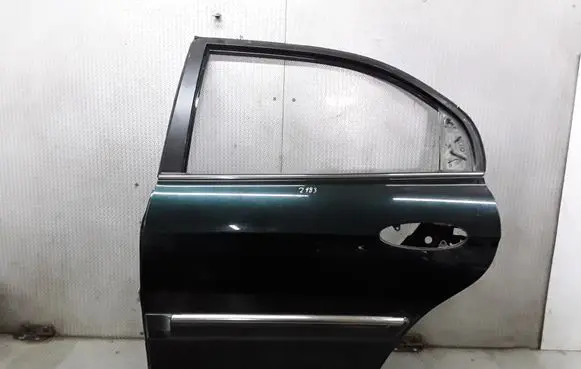KIA Magentis Rear door