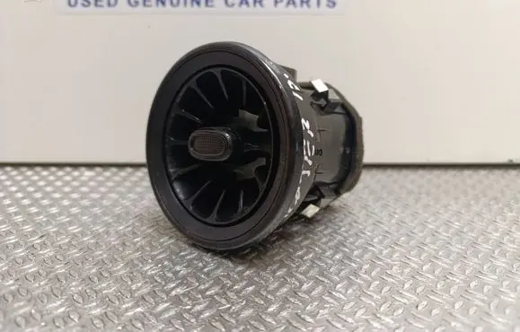 Dash center air vent grill