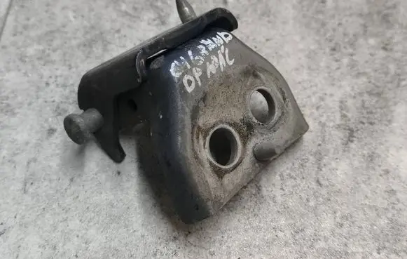 Citroen C4 Grand Picasso Front door lower hinge 
