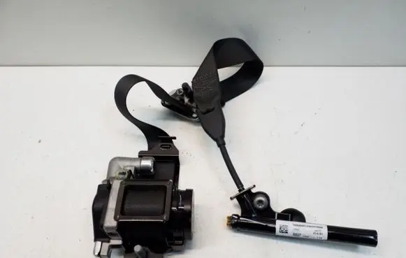 Ford Fusion II Front seatbelt DG9354612D64