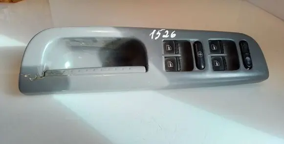 Volkswagen Golf IV Electric window control switch 1J4959857 03755000