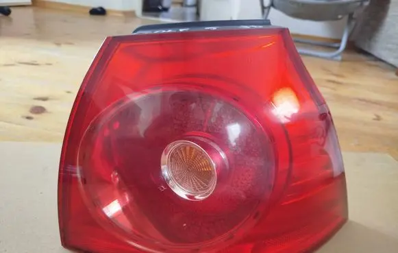 Rear/tail lights