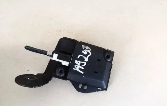Mercedes-Benz CLS C219 Antenna control unit 