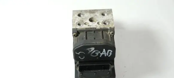 Audi A4 S4 B5 8D ABS Pump 8E0614111AB