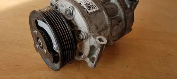Volkswagen Sharan Air conditioning (A/C) compressor (pump) 7N0816803D