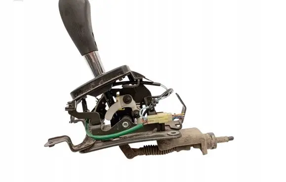 Suzuki Grand Vitara I Gear shifter/selector 