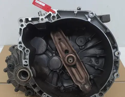 Mini One - Cooper Coupe R56 Manual 5 speed gearbox 0390863