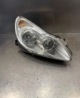 Opel Corsa D Headlight/headlamp 13186382 89313300