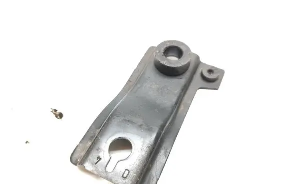 Peugeot 3008 II Other front suspension part 